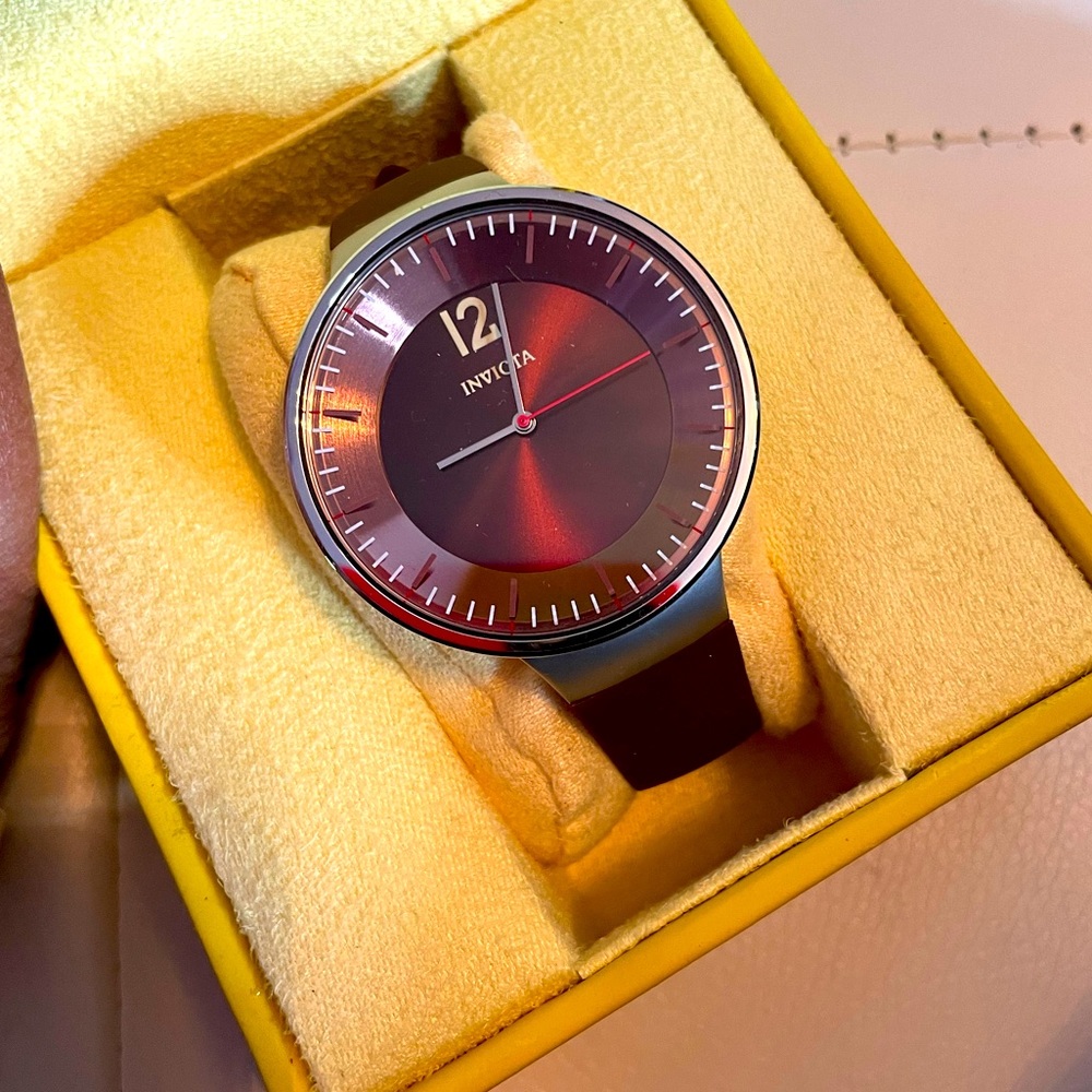 Burgundy Invicta Watch!